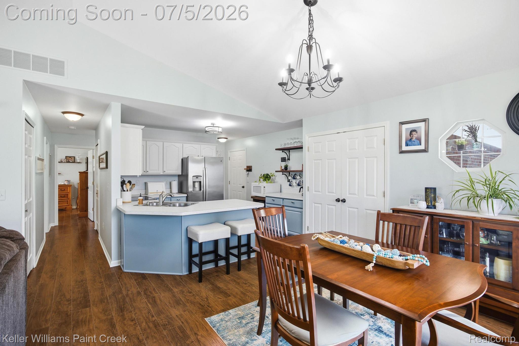 465 Victoria Lane Romeo, MI 48065 - Photo 10 of 25 456 Victoia Ln08.jpg