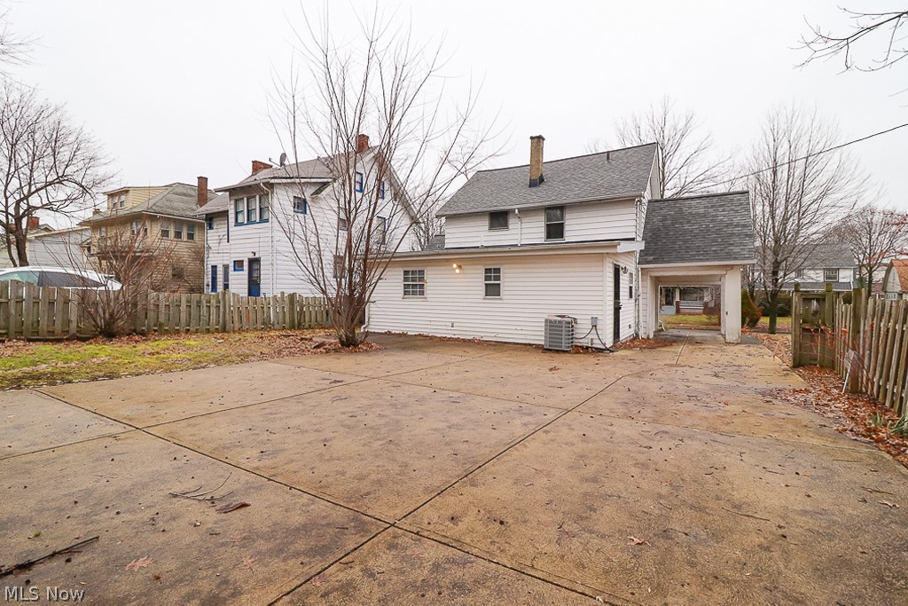 3156 Whitethorn Road Cleveland, OH 44118 - Photo 35 of 35