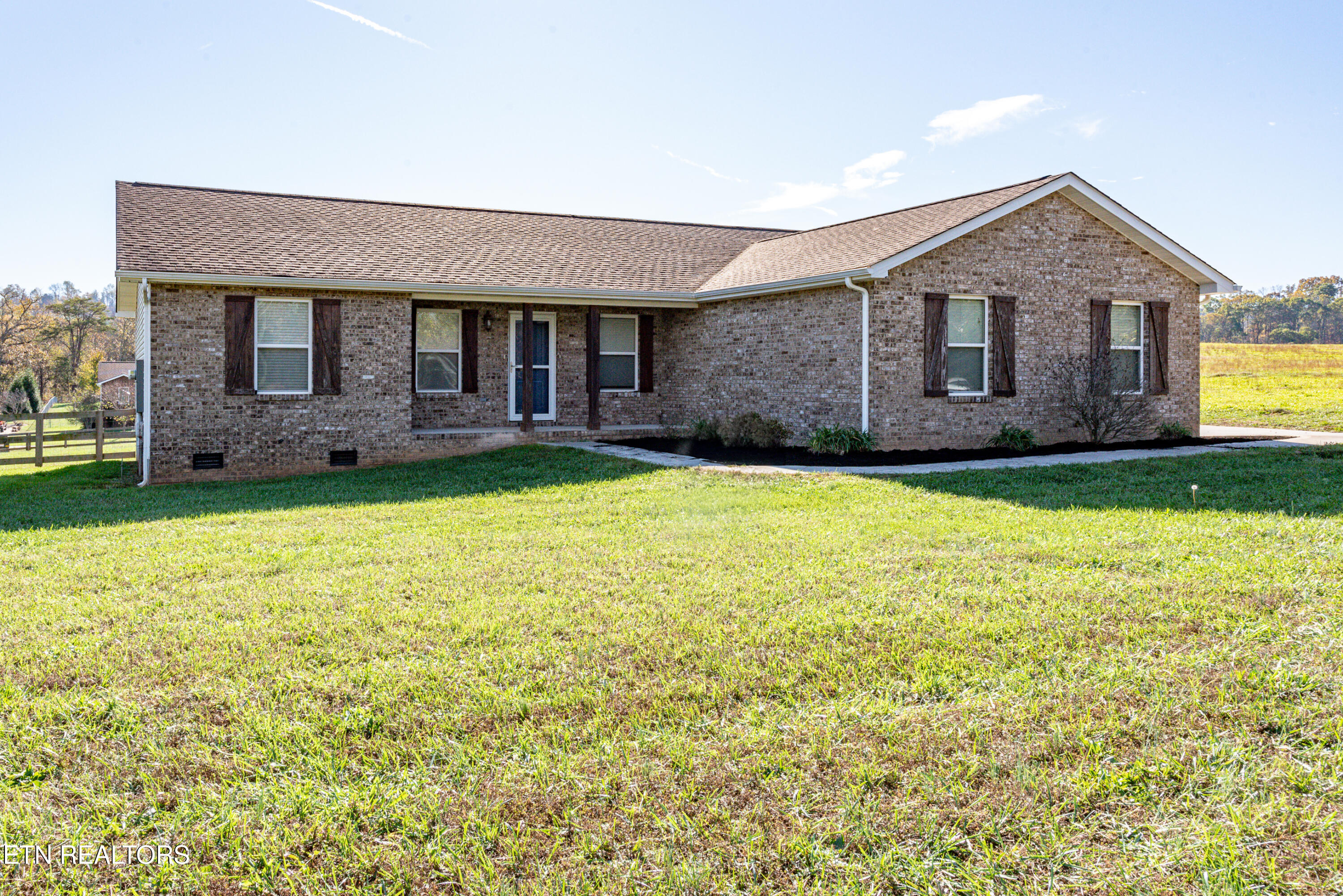 1152 North Union Grove Road Friendsville, TN 37737 - Photo 3 of 25 DSC_0435