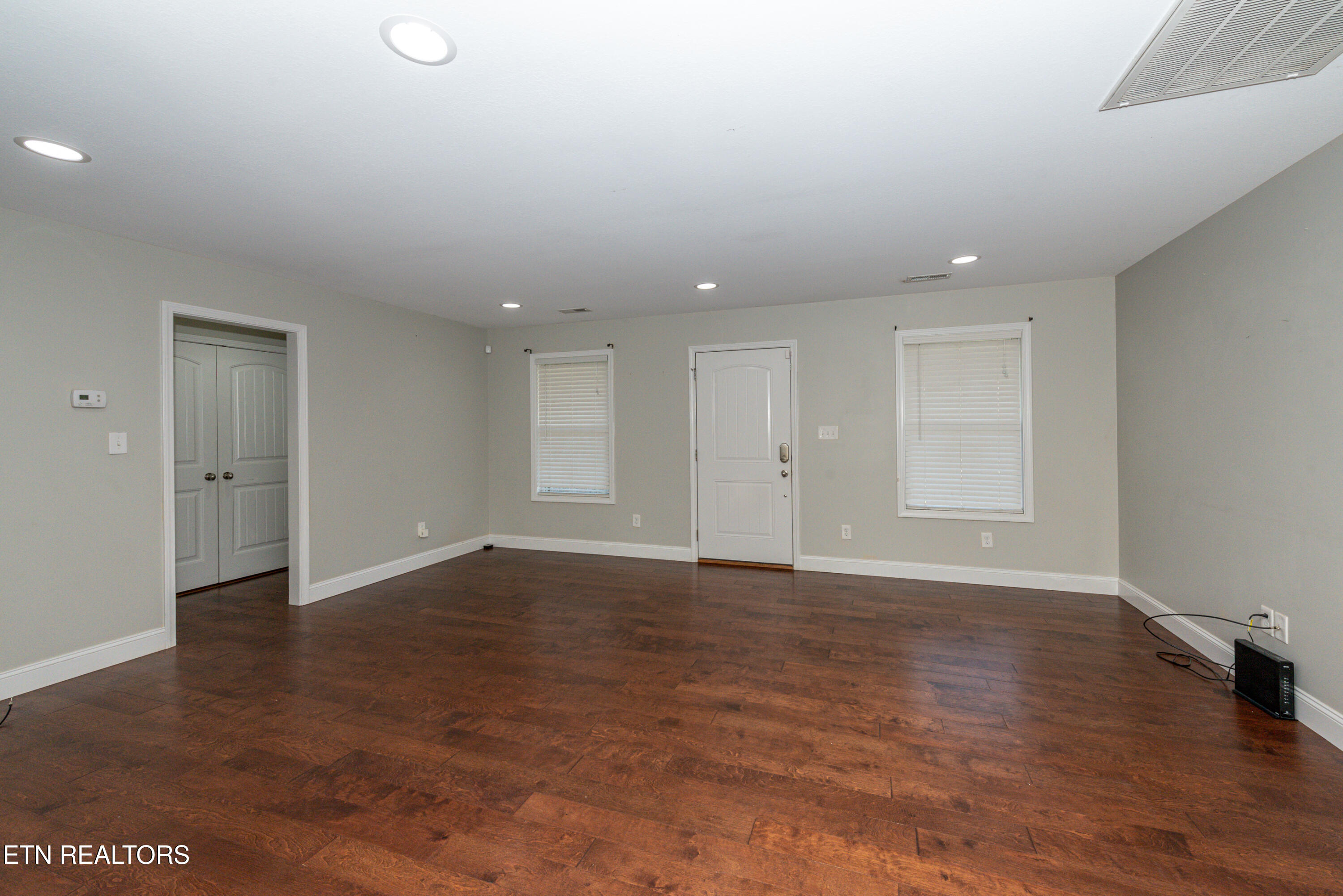1152 North Union Grove Road Friendsville, TN 37737 - Photo 6 of 25 DSC_0441