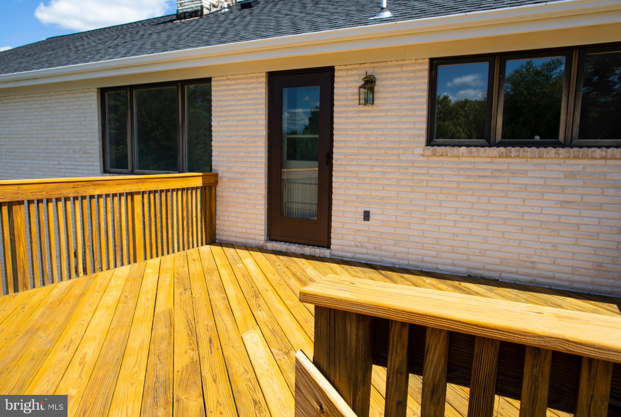 4600 Catharpin Road Gainesville, VA 20155 - Photo 13 of 44 Entry to kitchen - Add your grill and barbecue
