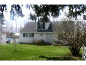 158 Dennett Road Kittery, ME 03904 - Photo 2 of 3