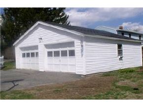 158 Dennett Road Kittery, ME 03904 - Photo 3 of 3