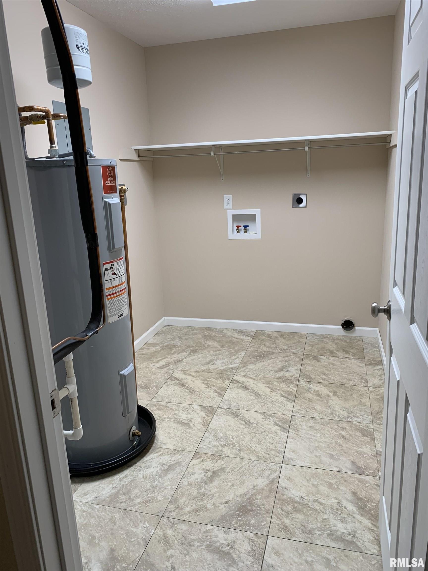 1210 East Reeves Street, Unit 7 Marion, IL 62959 - Photo 18 of 26