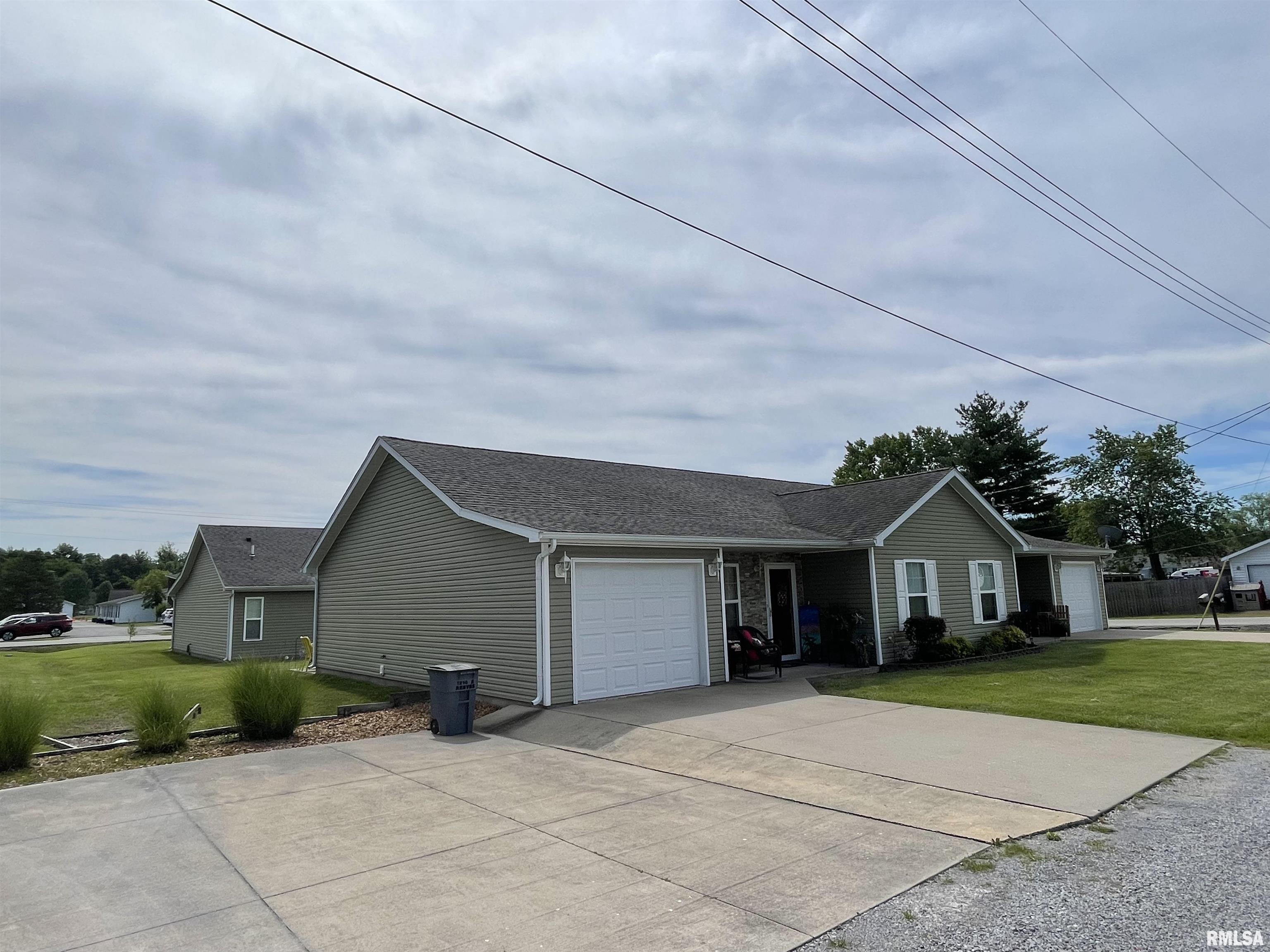 1210 East Reeves Street, Unit 7 Marion, IL 62959 - Photo 7 of 26