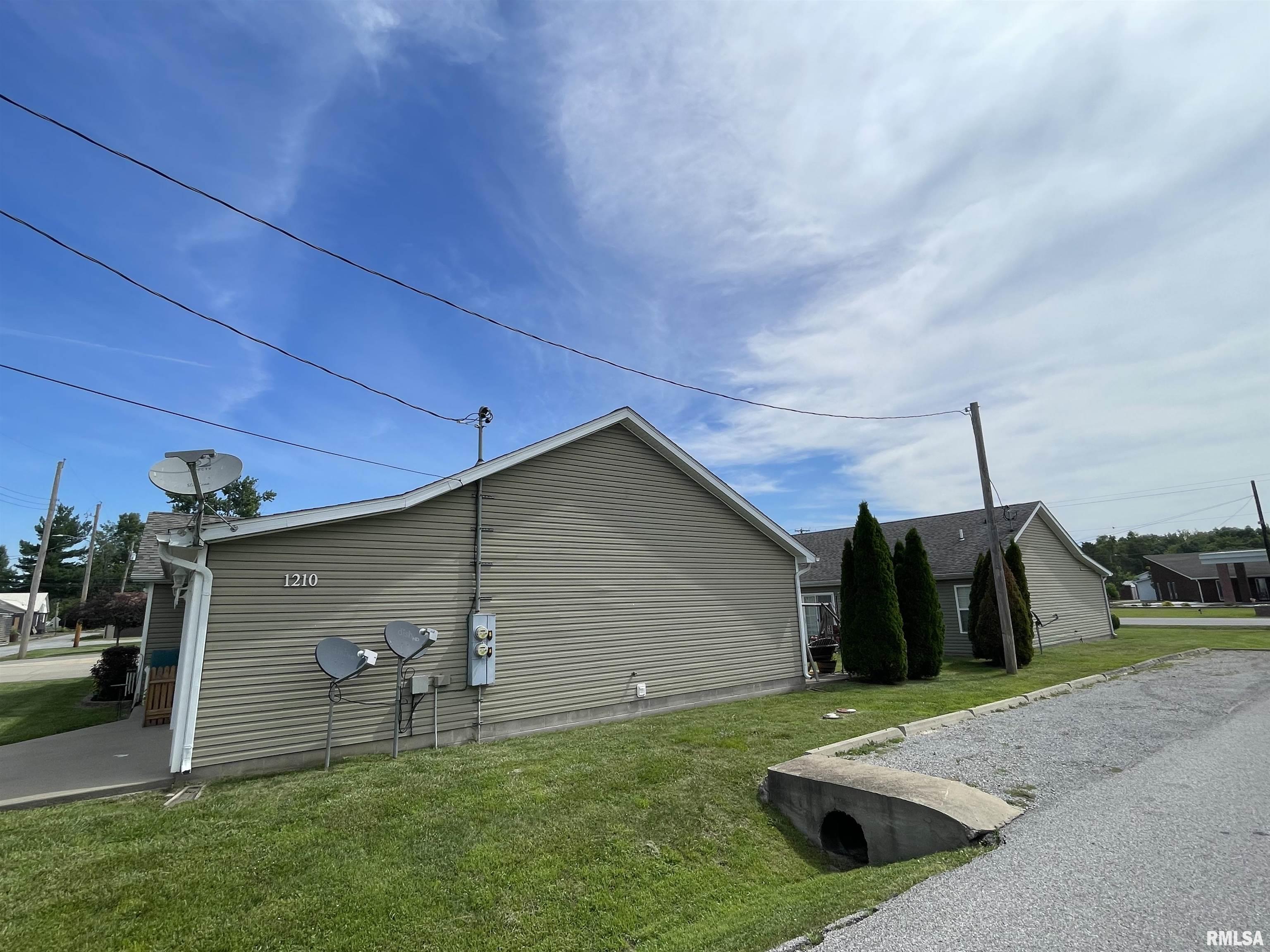 1210 East Reeves Street, Unit 7 Marion, IL 62959 - Photo 9 of 26