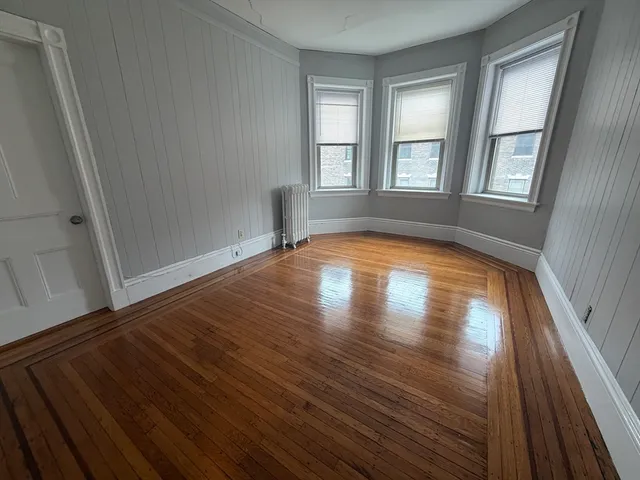 $5,000 | 11 Park Street, Unit 6, Brookline, MA 02446