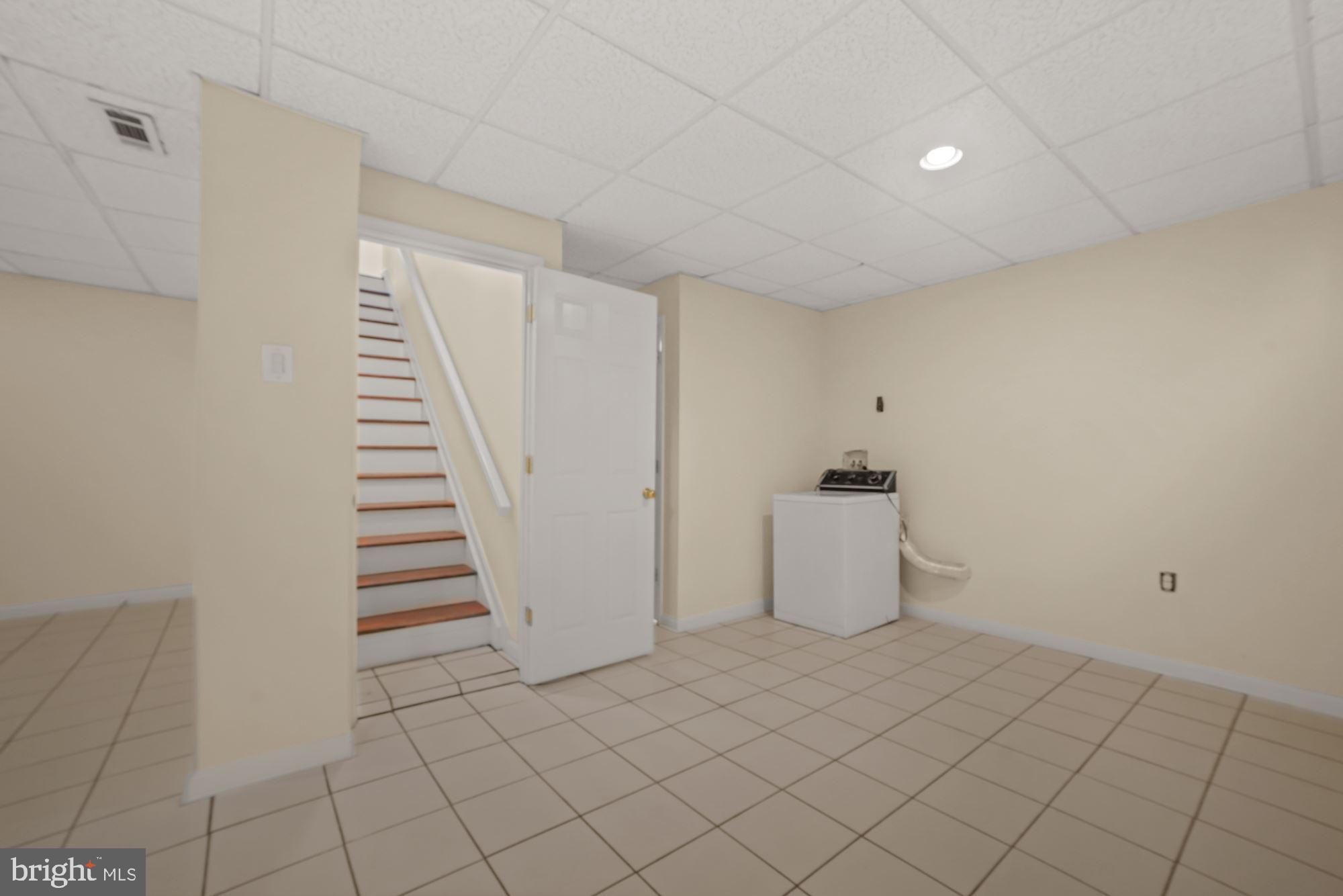 302 Ladson Road Silver Spring, MD 20901 - Photo 20 of 31