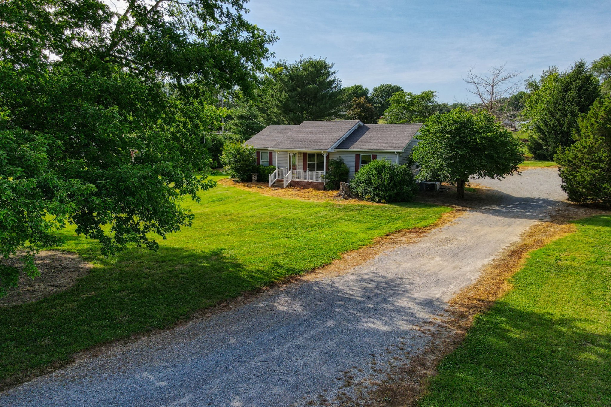 3845 Armstrong Road Springfield, TN 37172 - Photo 33 of 34 a view of a street with a house in the background