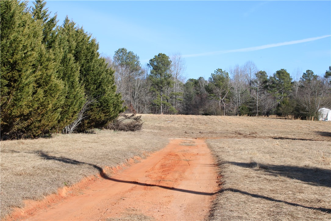 460 North Major Road Belton, SC 29627 - Photo 3 of 5 Gallery Image 3
