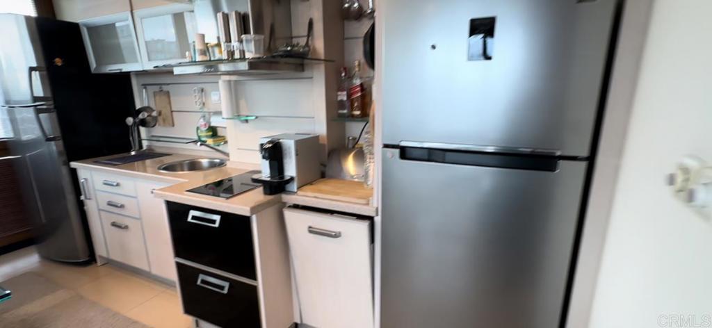 2 Flowers, Unit 51 Absecon, OS 08240 - Photo 18 of 37 a utility room with dryer and washer
