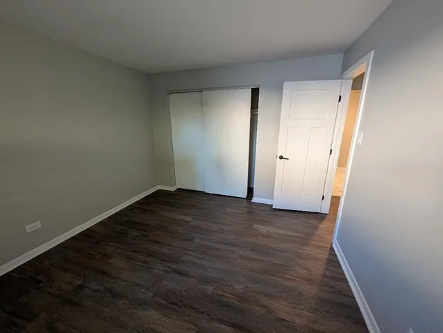 $1,300 | 7925 West 103rd Street, Unit 8, Palos Hills, IL 60465