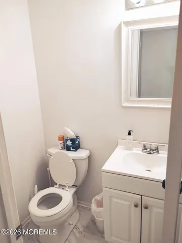 $299,999 | 202 Samantha Court, Brick, NJ 08724