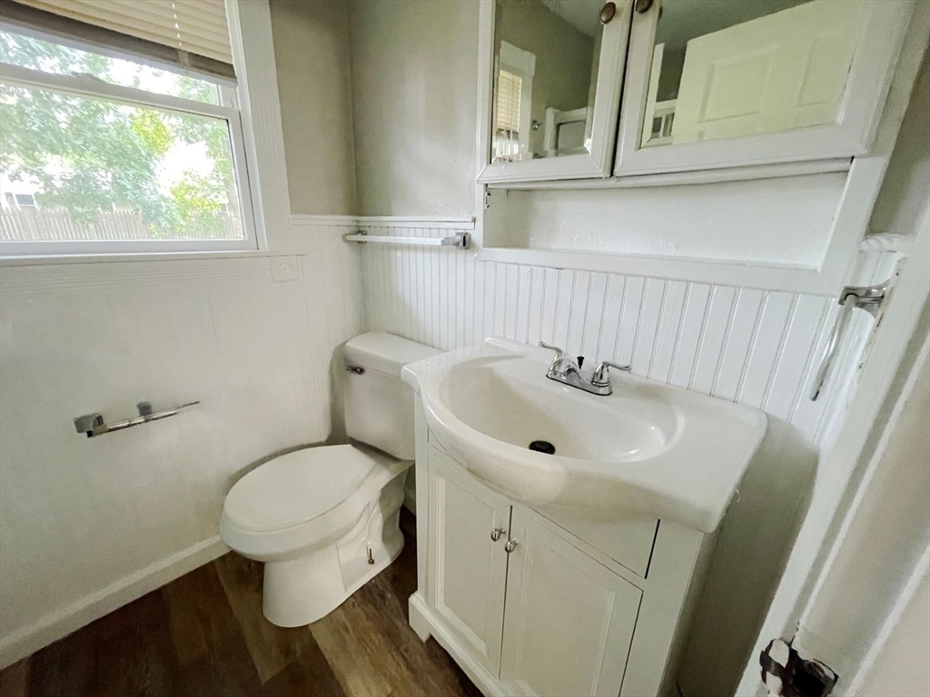 7 Wright Lane Wareham, MA 02571 - Photo 8 of 13 Gallery Image 8