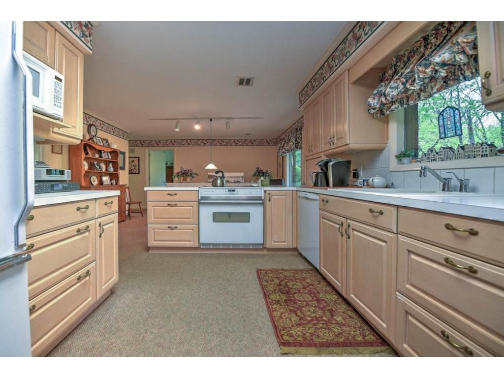 820 Ridgefields Road Kingsport, TN 37660 - Photo 13 of 35 Photo 13