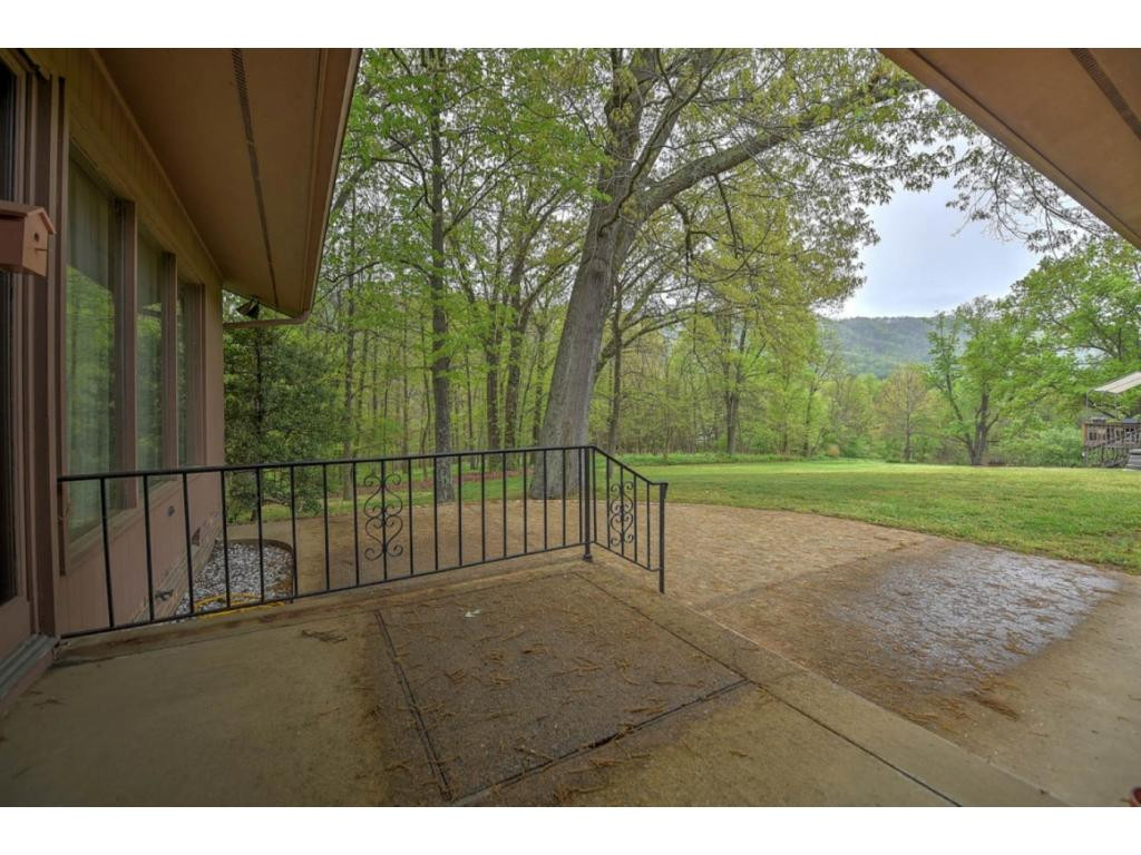 820 Ridgefields Road Kingsport, TN 37660 - Photo 31 of 35 Photo 32