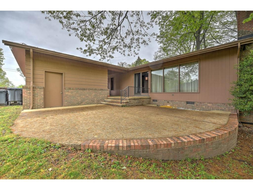 820 Ridgefields Road Kingsport, TN 37660 - Photo 32 of 35 Photo 33