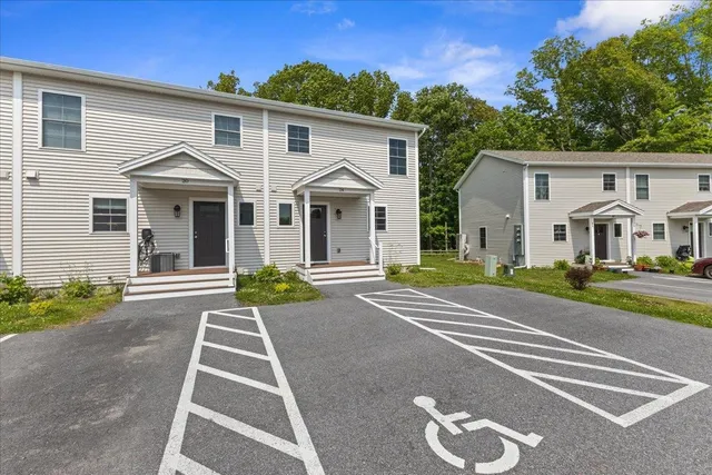 $368,000 | 24 Wilsons End Place, Essex Junction, VT 05452