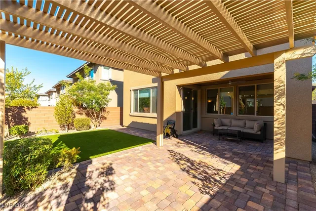 $600,000 | 7027 Amethyst Peak Street, Las Vegas, NV 89148