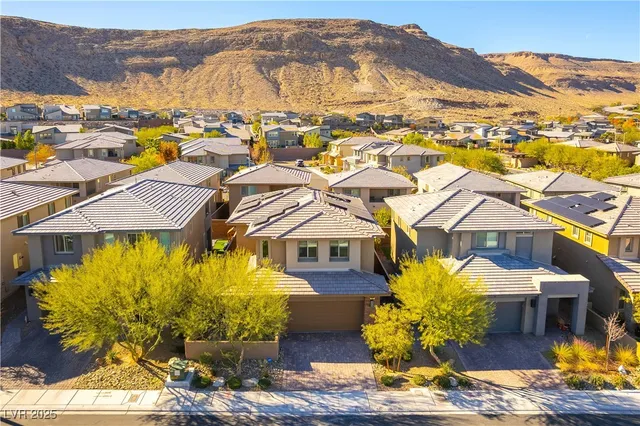 $600,000 | 7027 Amethyst Peak Street, Las Vegas, NV 89148