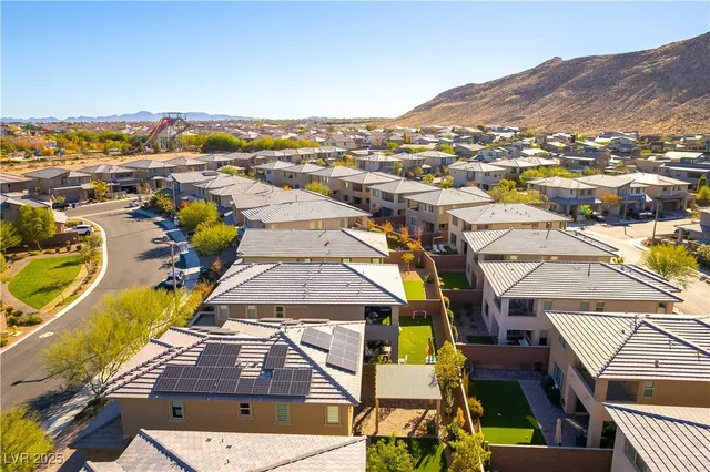 $600,000 | 7027 Amethyst Peak Street, Las Vegas, NV 89148