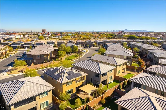 $600,000 | 7027 Amethyst Peak Street, Las Vegas, NV 89148