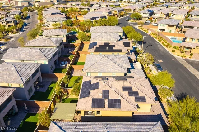 $600,000 | 7027 Amethyst Peak Street, Las Vegas, NV 89148