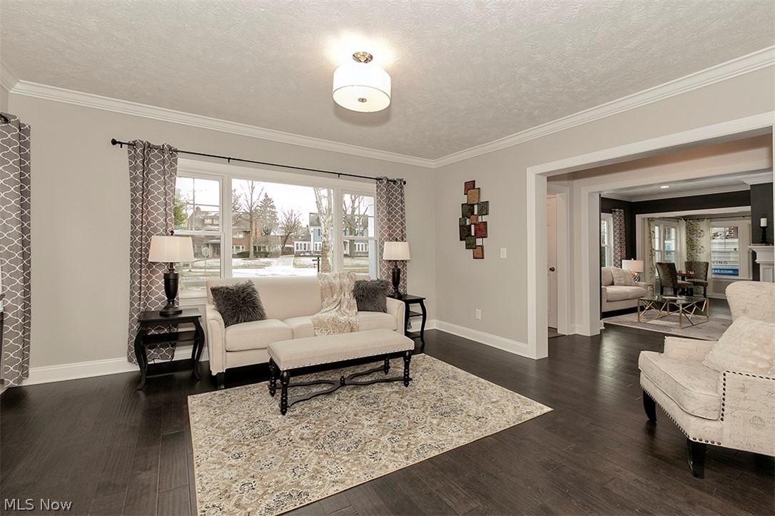 3268 Braemar Road Cleveland, OH 44120 - Photo 13 of 32