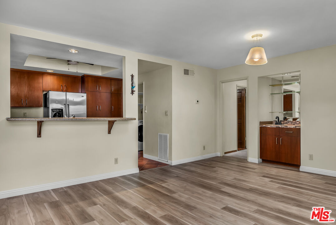 8180 Manitoba Street, Unit 354 Playa del Rey, CA 90293 - Photo 11 of 29