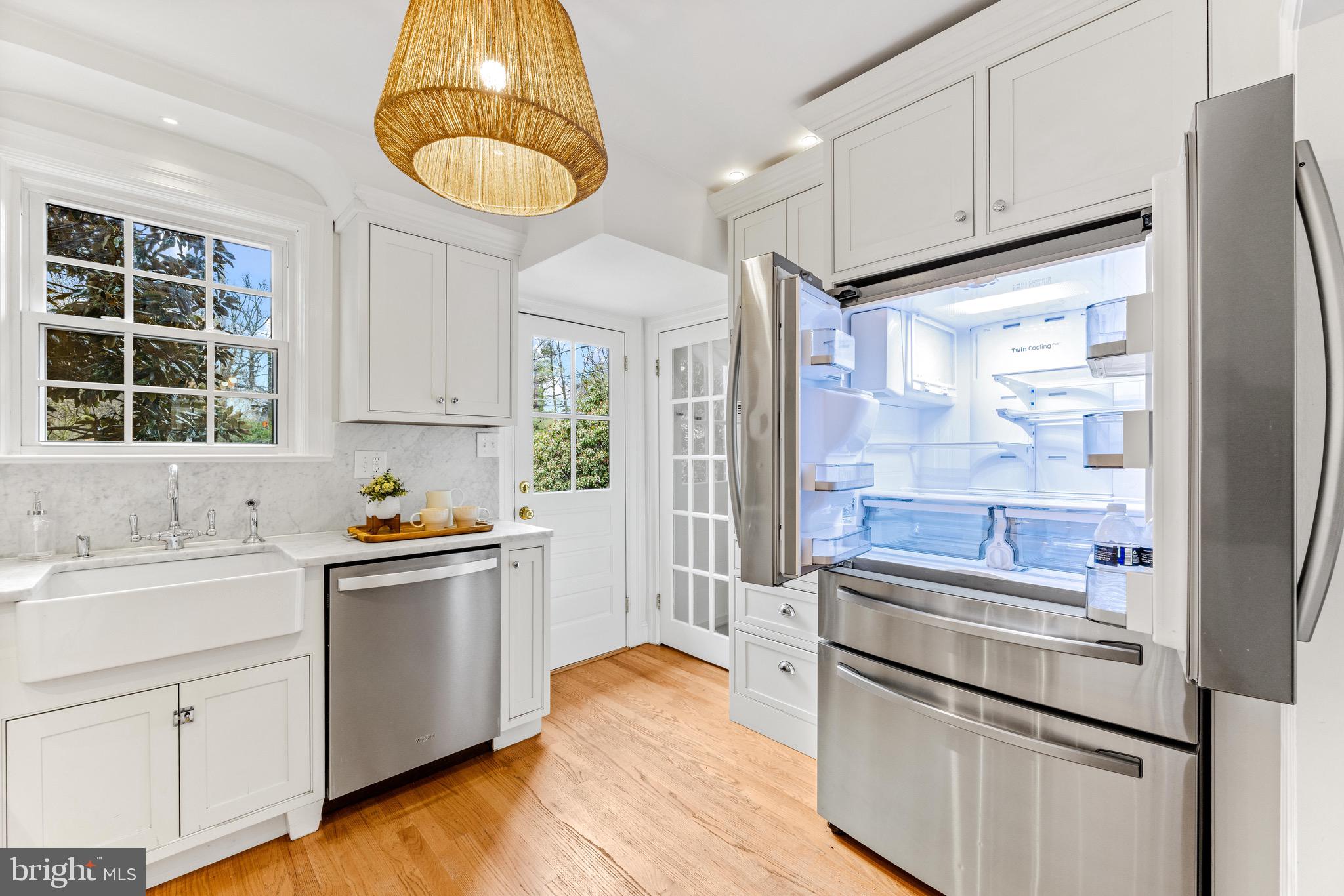 640 Coleraine Road Baltimore, MD 21229 - Photo 25 of 57