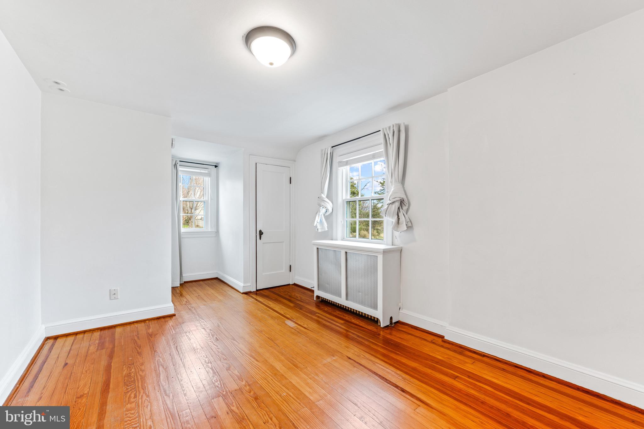 640 Coleraine Road Baltimore, MD 21229 - Photo 37 of 57
