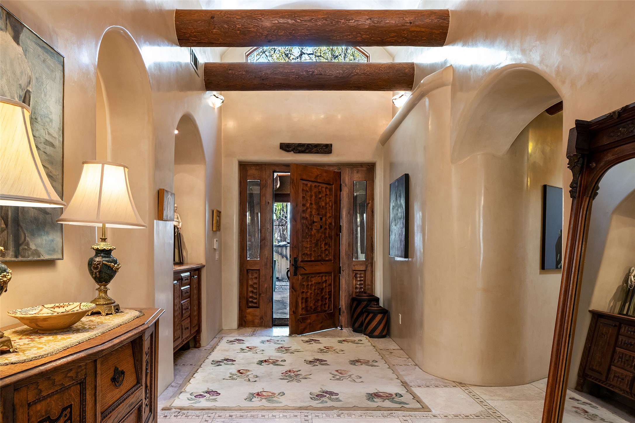 9 Old Coach Road Santa Fe, NM 87506 - Photo 6 of 42 Entryway