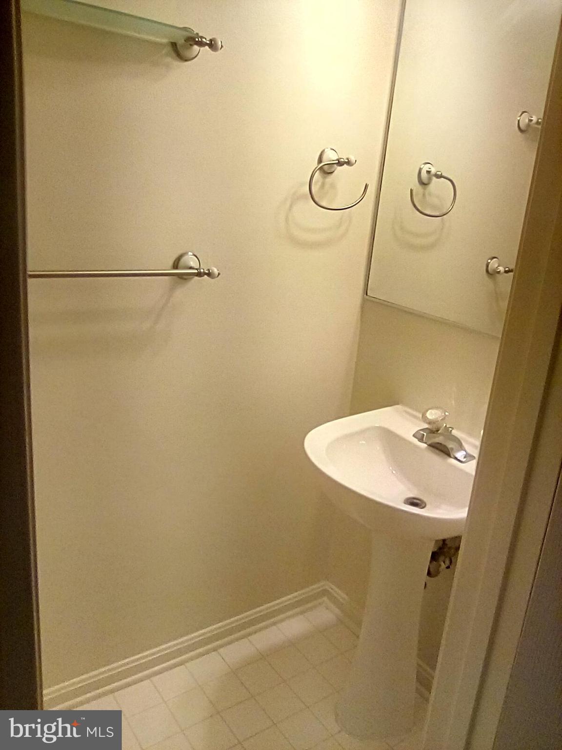 3538 Corn Stream Road Randallstown, MD 21133 - Photo 14 of 15 Entry Half bath