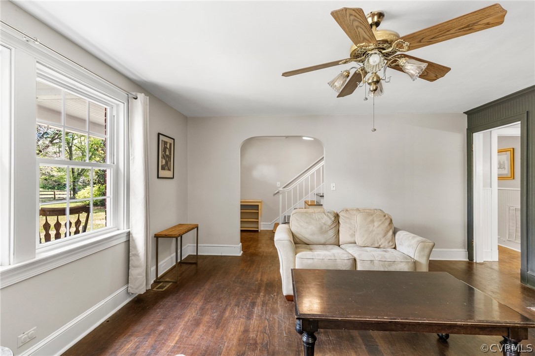 5735 Broad St Road Kents Store, VA 23084 - Photo 7 of 49 a living room with furniture and a window