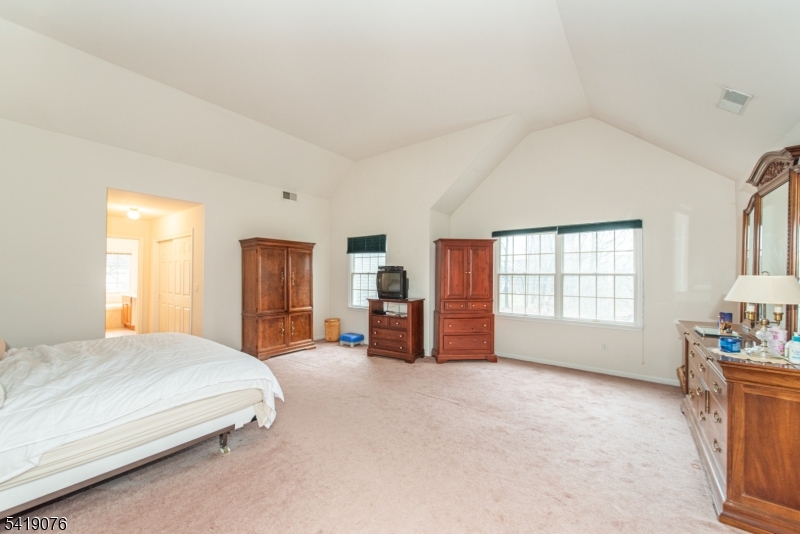 1240 South Beverwyck Road Parsippany, NJ 07054 - Photo 15 of 26