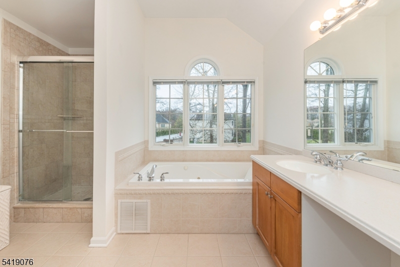 1240 South Beverwyck Road Parsippany, NJ 07054 - Photo 16 of 26