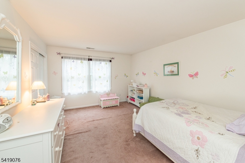 1240 South Beverwyck Road Parsippany, NJ 07054 - Photo 20 of 26