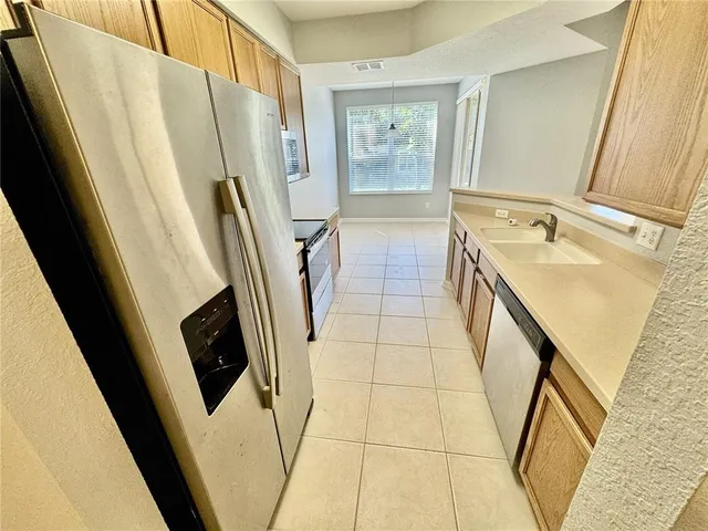 $2,100 | 6462 Cantua Lane, Unit 106, Orlando, FL 32835