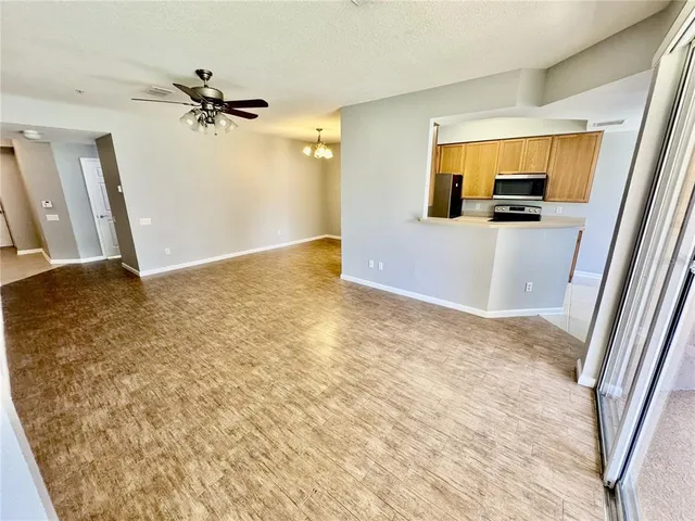 $2,100 | 6462 Cantua Lane, Unit 106, Orlando, FL 32835