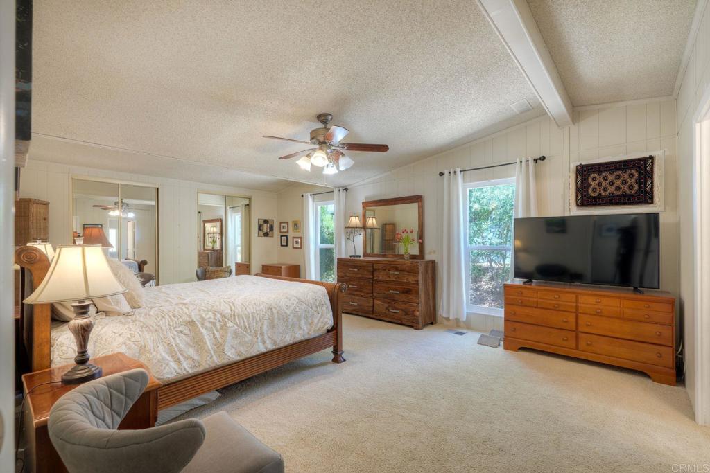 18218 Paradise Mountain Road Valley Center, CA 92082 - Photo 19 of 34