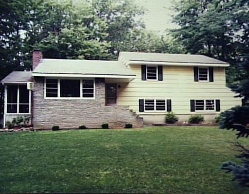 20 Fox Run Road Norwalk, CT 06850 - Photo 1 of 1 a front view of house with yard