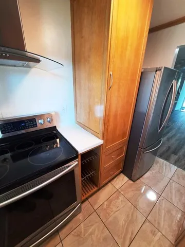 a close view of stove