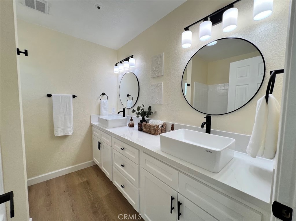 13377 Paramount Road Phelan, CA 92371 - Photo 24 of 33 Master Bathroom