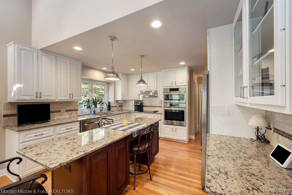 639 Appoline Court Rochester, MI 48307 - Photo 18 of 45 Gallery Image 18
