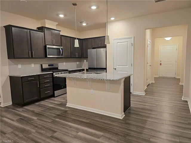 $1,790 | 883 Falls Grove Trail, High Point, NC 27265