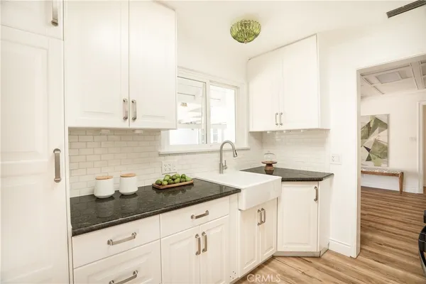 $1,299,950 | 2834 East Orange Grove Boulevard, Pasadena, CA 91107