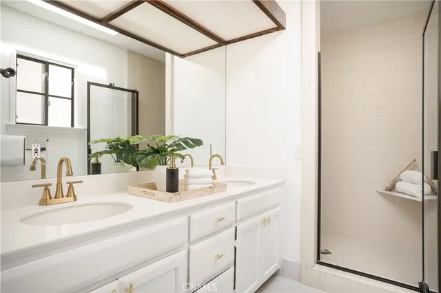 $1,399,950 | 2834 East Orange Grove Boulevard, Pasadena, CA 91107