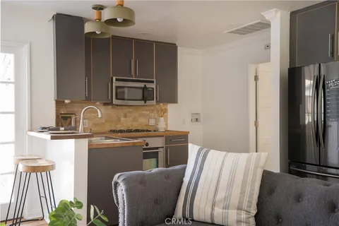 $1,399,950 | 2834 East Orange Grove Boulevard, Pasadena, CA 91107