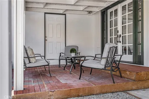 $1,399,950 | 2834 East Orange Grove Boulevard, Pasadena, CA 91107