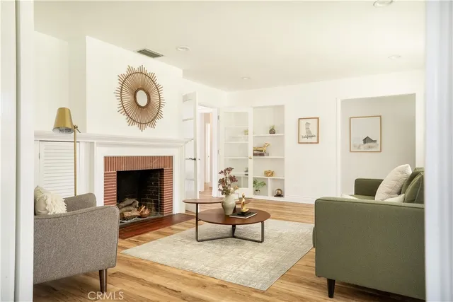 $1,399,950 | 2834 East Orange Grove Boulevard, Pasadena, CA 91107